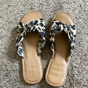 Old Navy Leopard Sandals